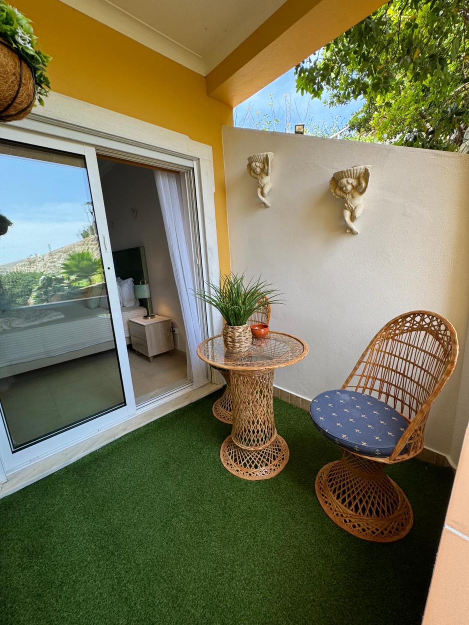 Lucie Lime Guesthouse Luz エクステリア 写真